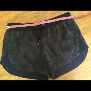 Athleta Cabo Linen Shorts